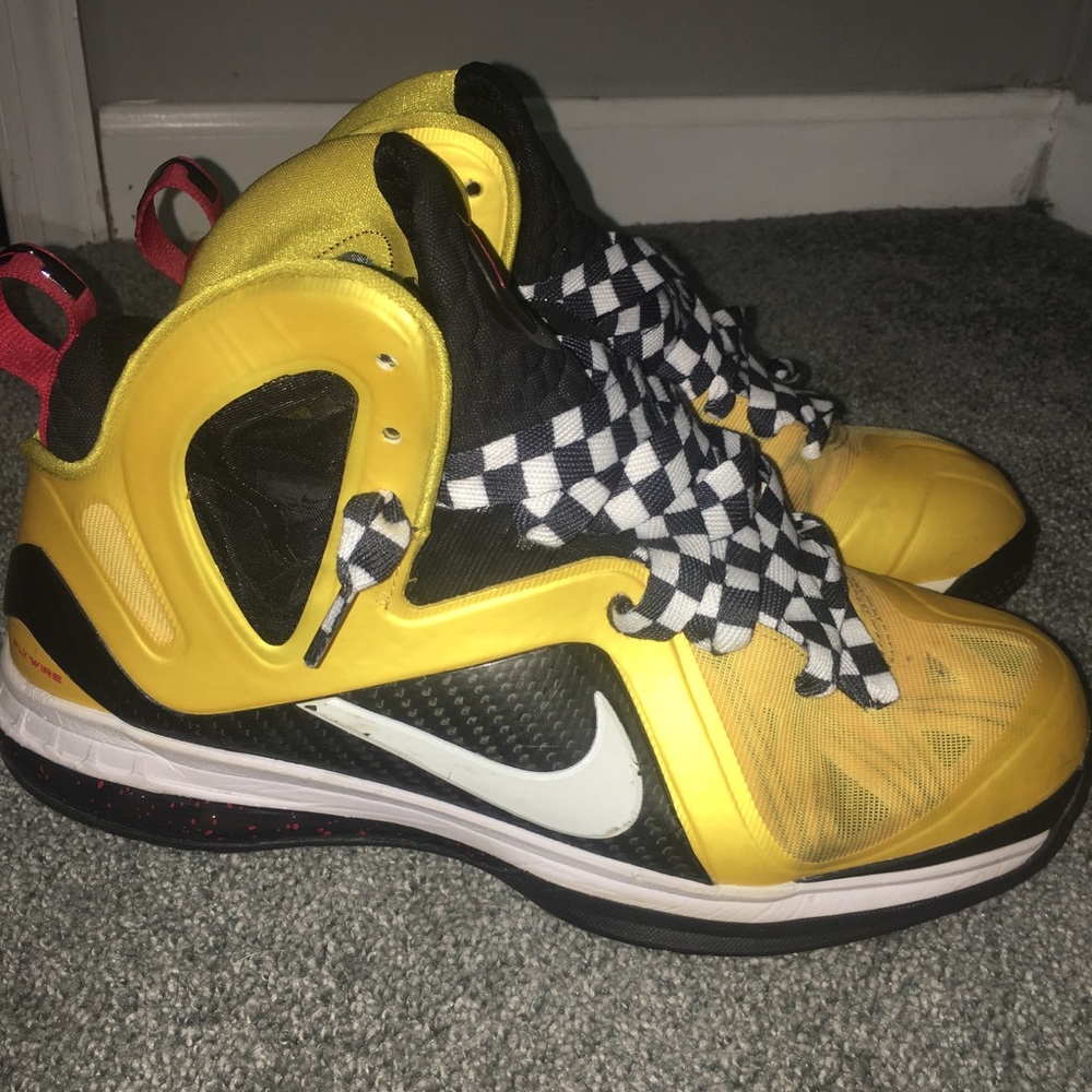 LeBron 9 Elite Taxi size 10.5
